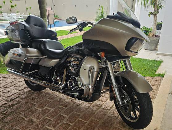HARLEY-DAVIDSON ROAD GLIDE ULTRA HARLEY-DAVIDSON ROAD GLIDE ULTRA